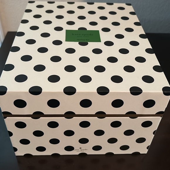 Kate Spade New York Small Nesting Storage Box Black Dots NWT - Picture 6 of 12